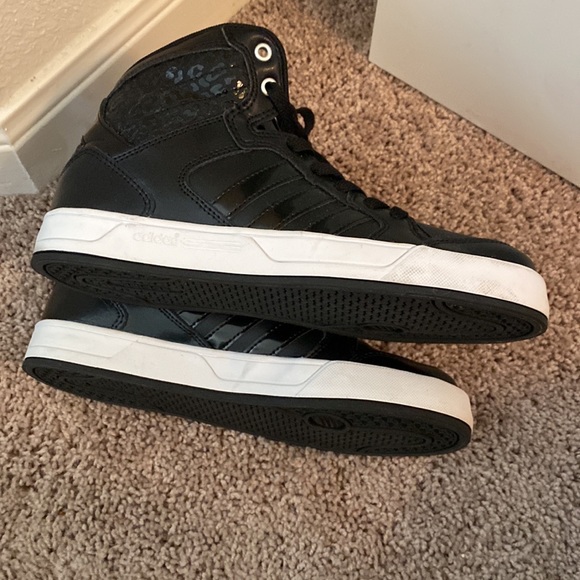 Adidas black cheetah hightops - Picture 4 of 5